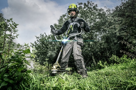 COUNCILS STILL USING PETROL TOOLS IN CLEAN AIR ZONES