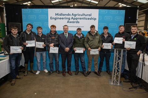 NINE APPRENTICES WIN £500 BURSARY