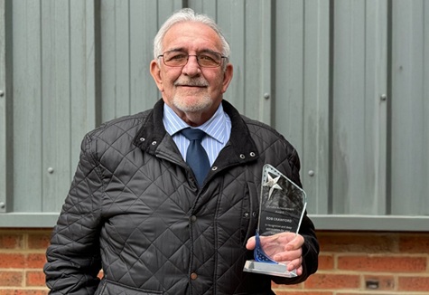 DEALERSHIP'S FOUNDER RETIRES