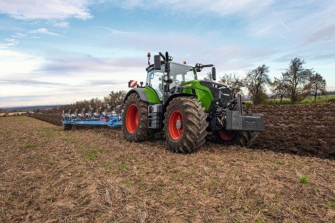 FENDT EXPANDS DEALER'S TERRITORY