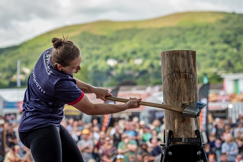 timbersports Libby Arrowsmith sml